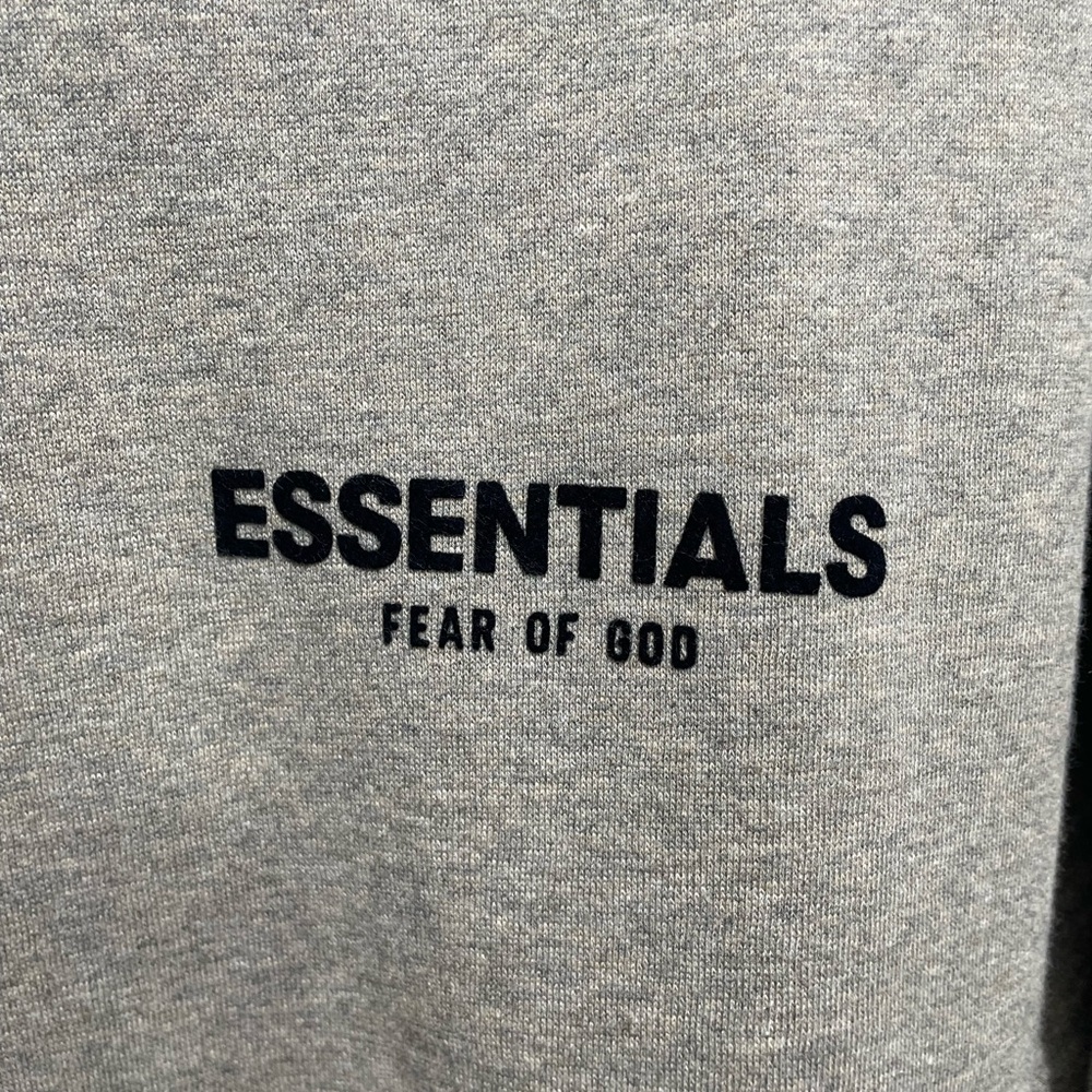 Fear of God Essentials Hoodie in Grey with Black Logo sizeM - Picture 4 of 8